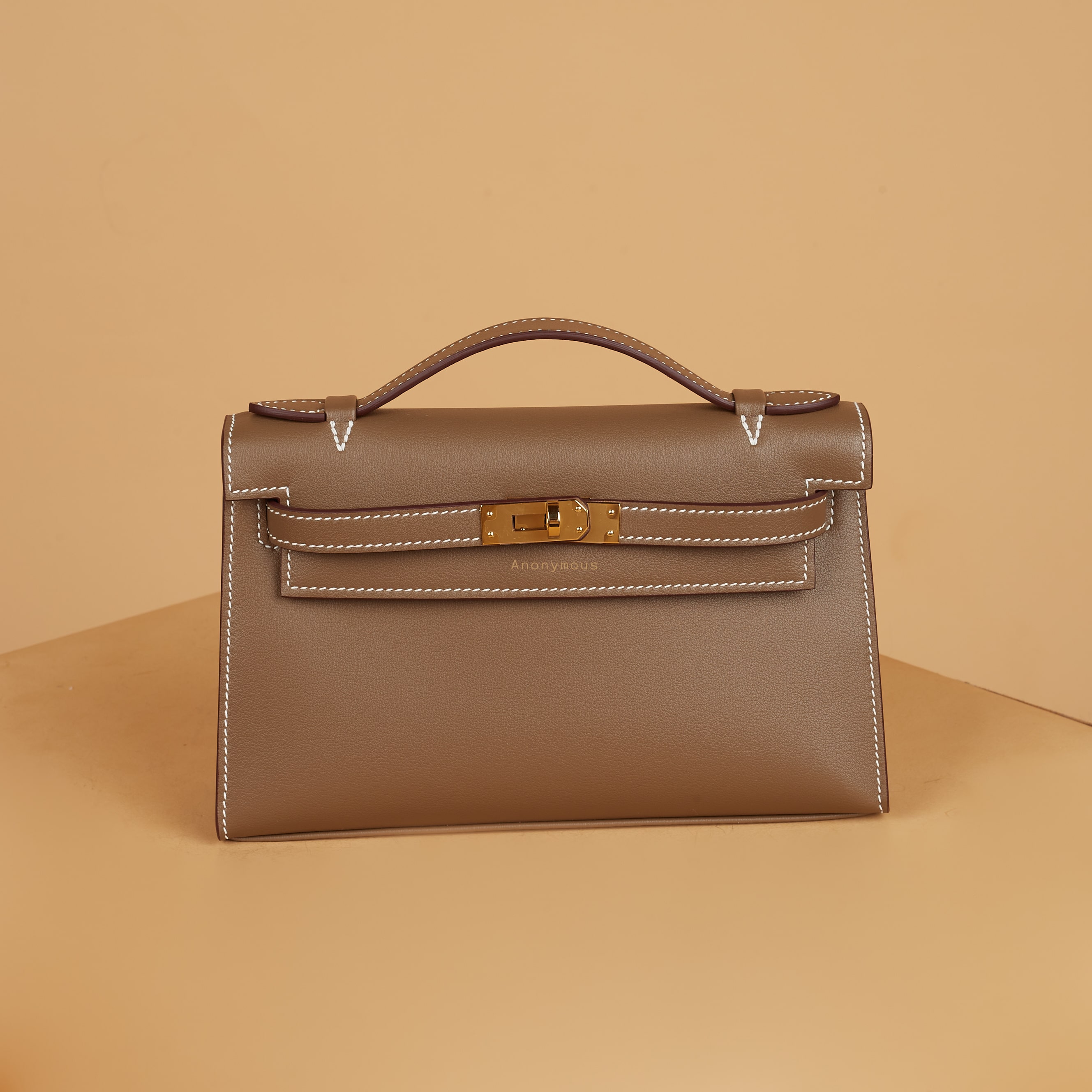 Anonymous Kylee Pochette Swift Leather