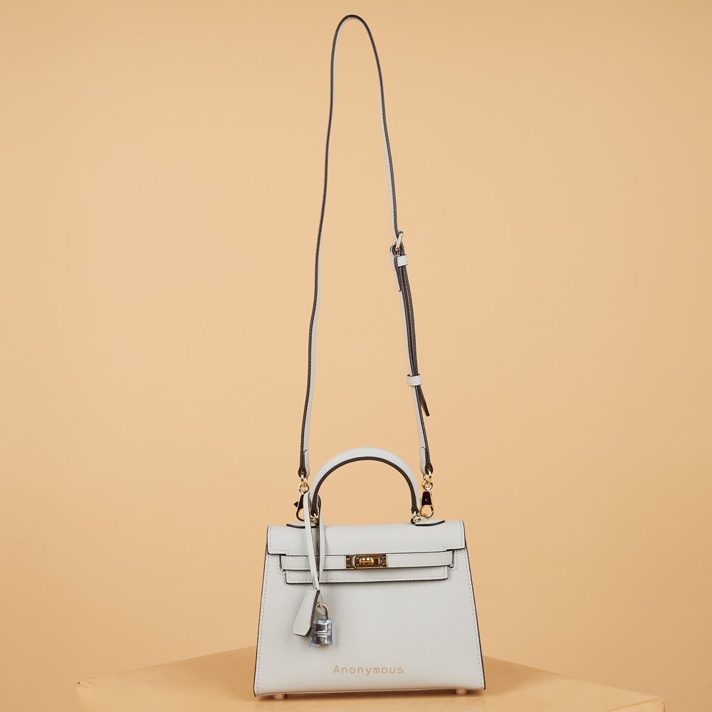 Anonymous Cara Bag k22 Taiga Leather No Brand (Tas Kulit)