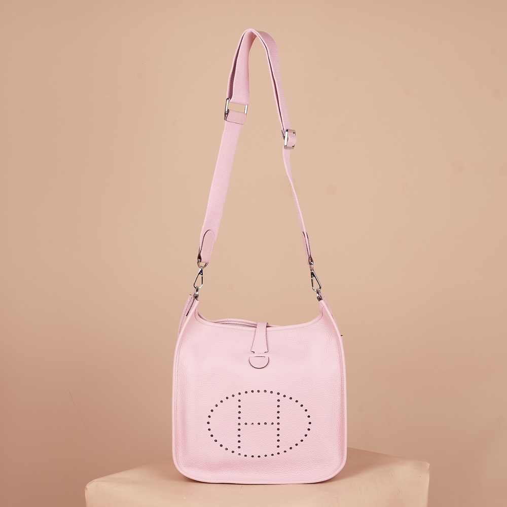 Anonymous Madeline E29 Togo Leather No Brand (Tas Kulit)