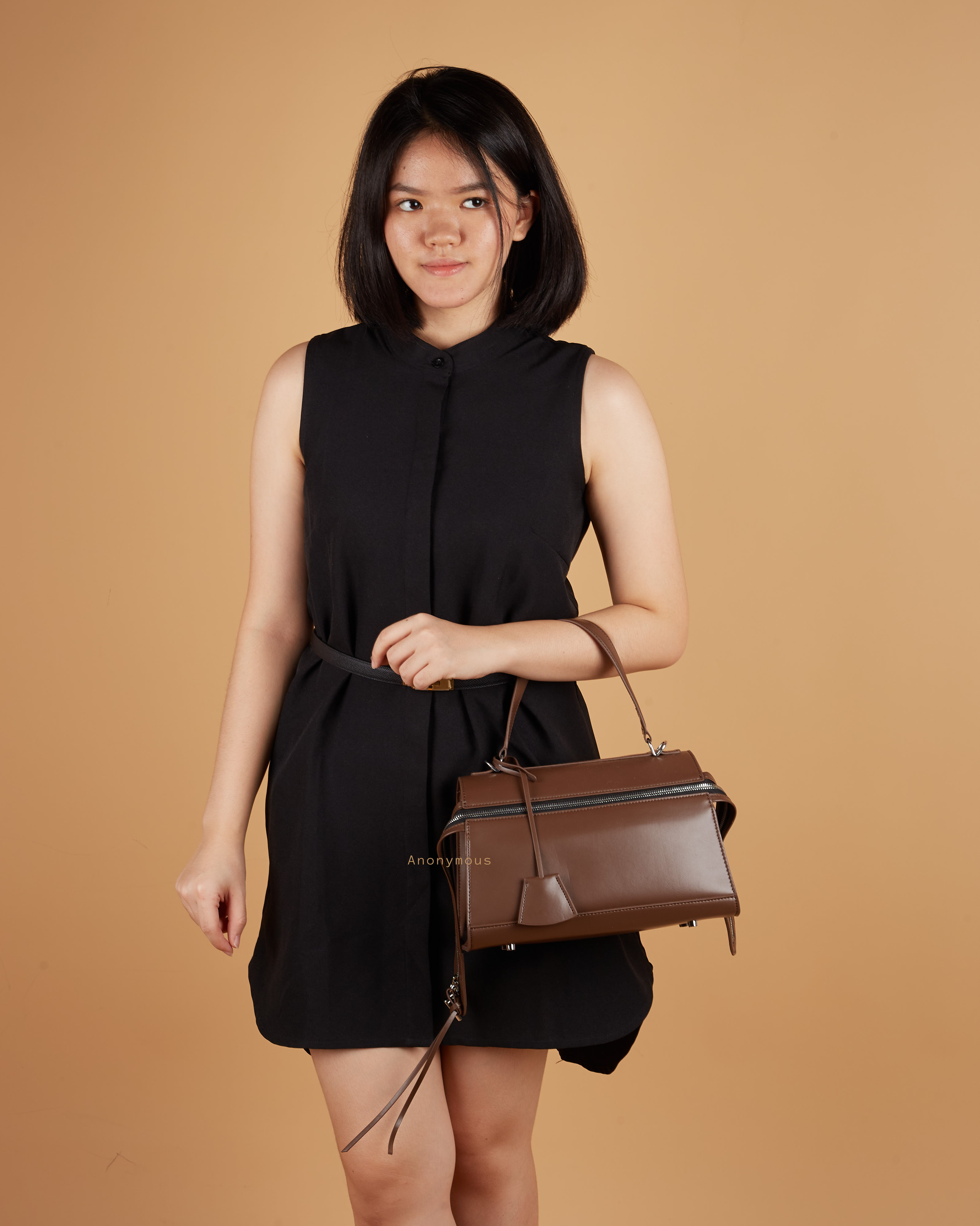 Anonymous Amora 25 Handbag Swift Leather PHW