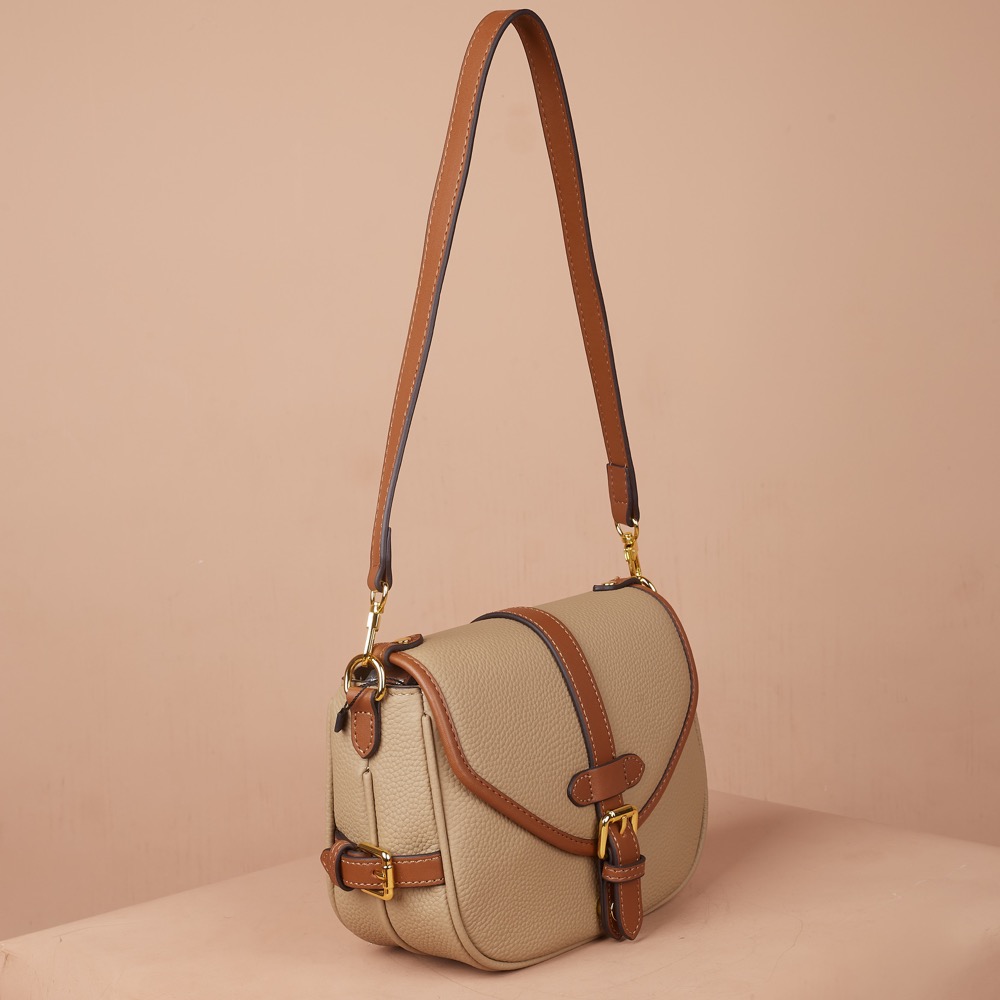 Anonymous Aster Sling Bag Grained Leather No Brand (Tas Kulit)